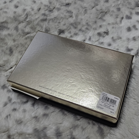 Coach Heart Glitter Small Wristlet - Picture 13 of 13